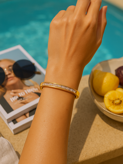 Radiance Bar Bangle