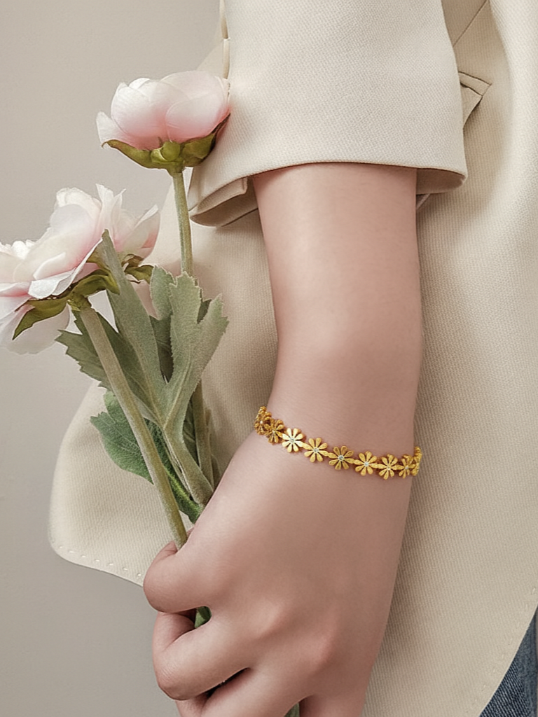 Daisy Glow Bangle