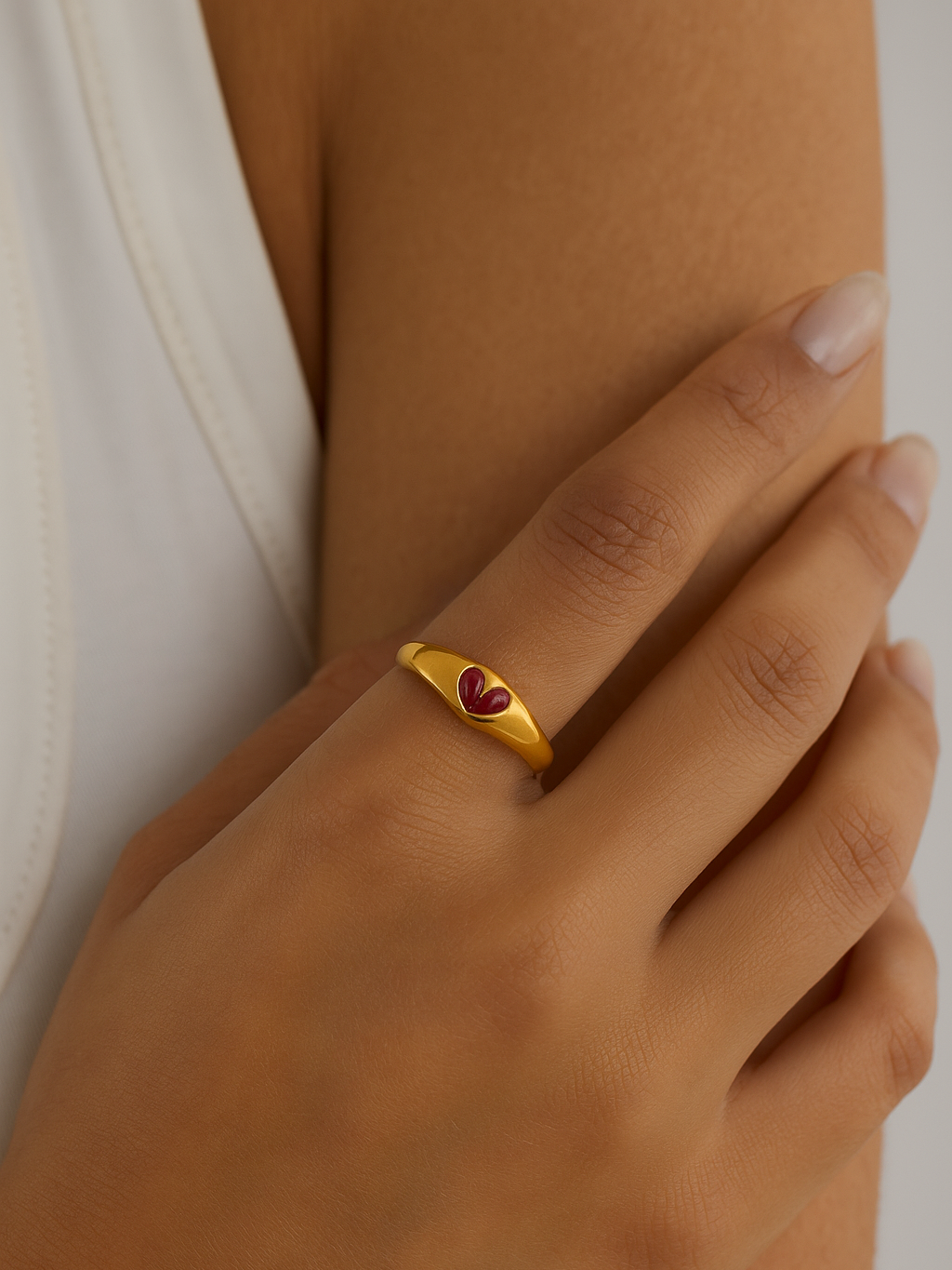 Sweetheart Glow Ring